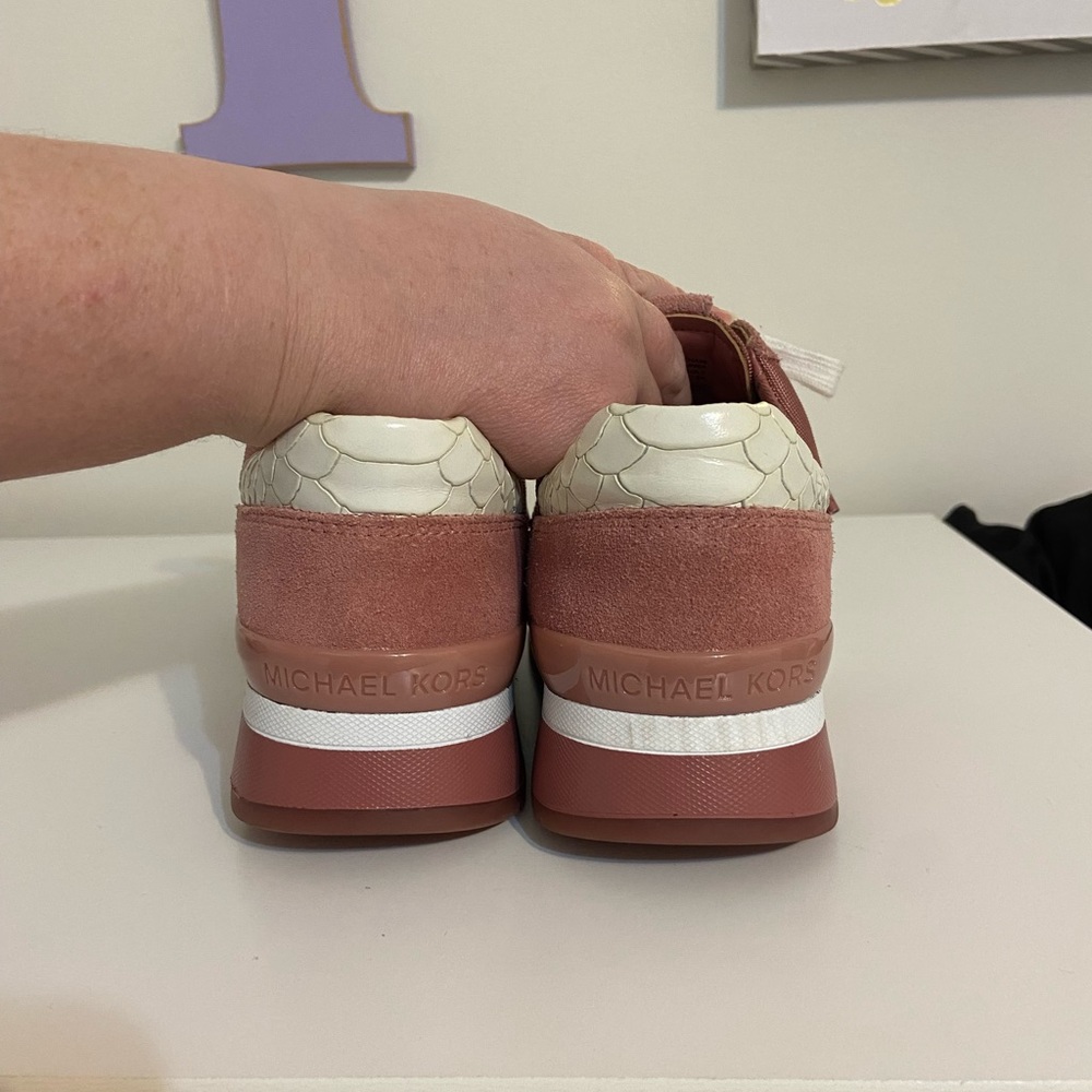 Michael Kors Allie trainer shoes - Picture 10 of 11